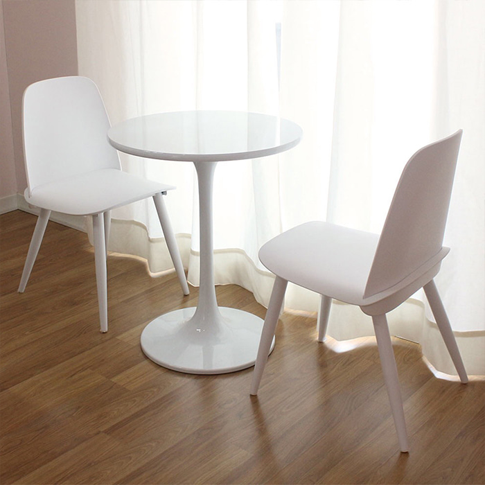 너트 파스텔 컬러 디자인 식탁 카페 인테리어의자